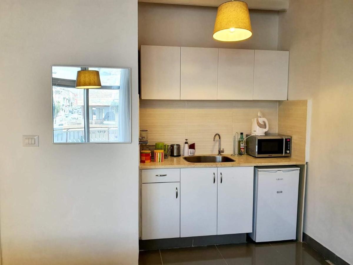 طبريا Agas Holiday Apartments Family المظهر الخارجي الصورة