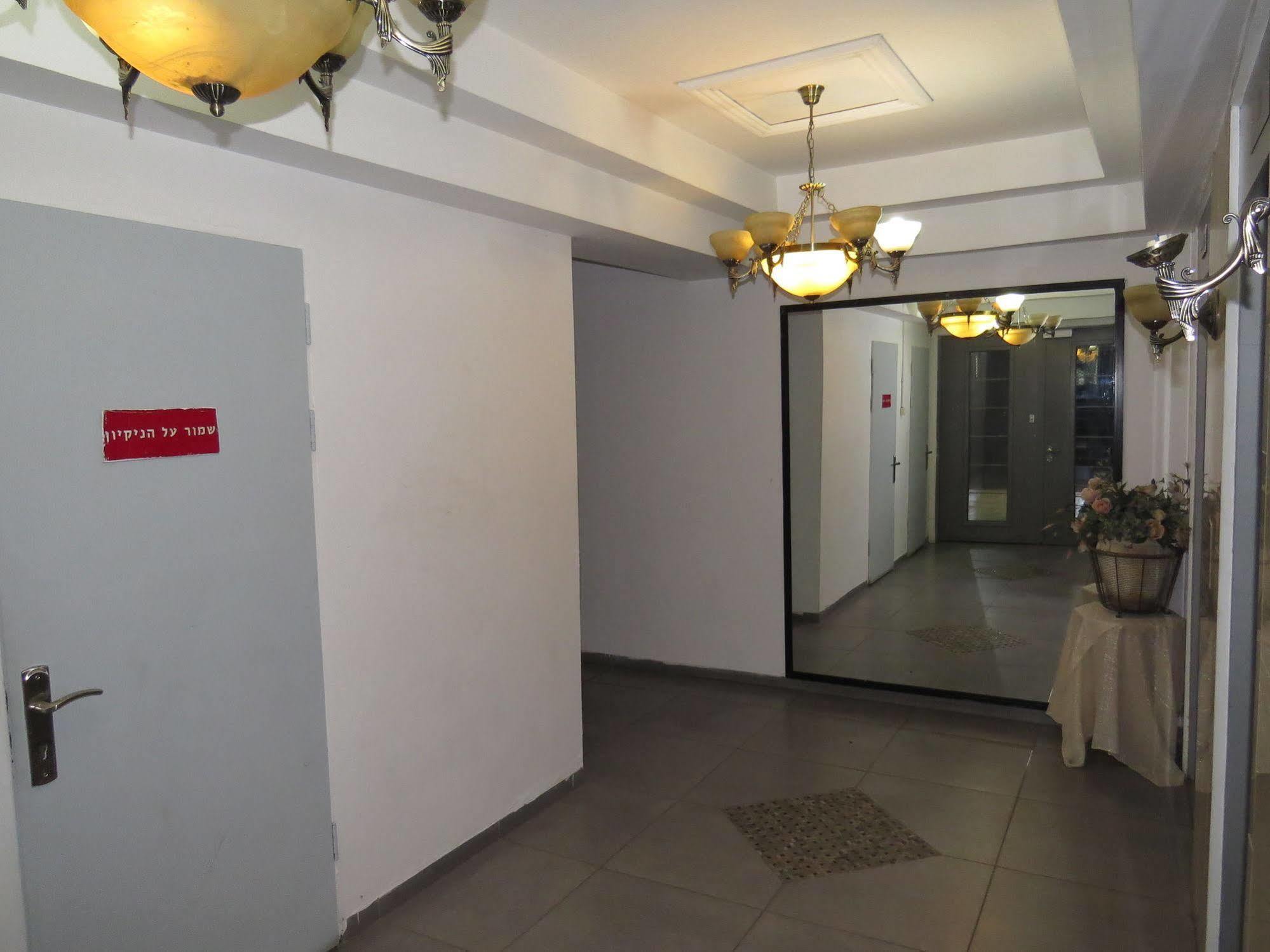 طبريا Agas Holiday Apartments Family المظهر الخارجي الصورة